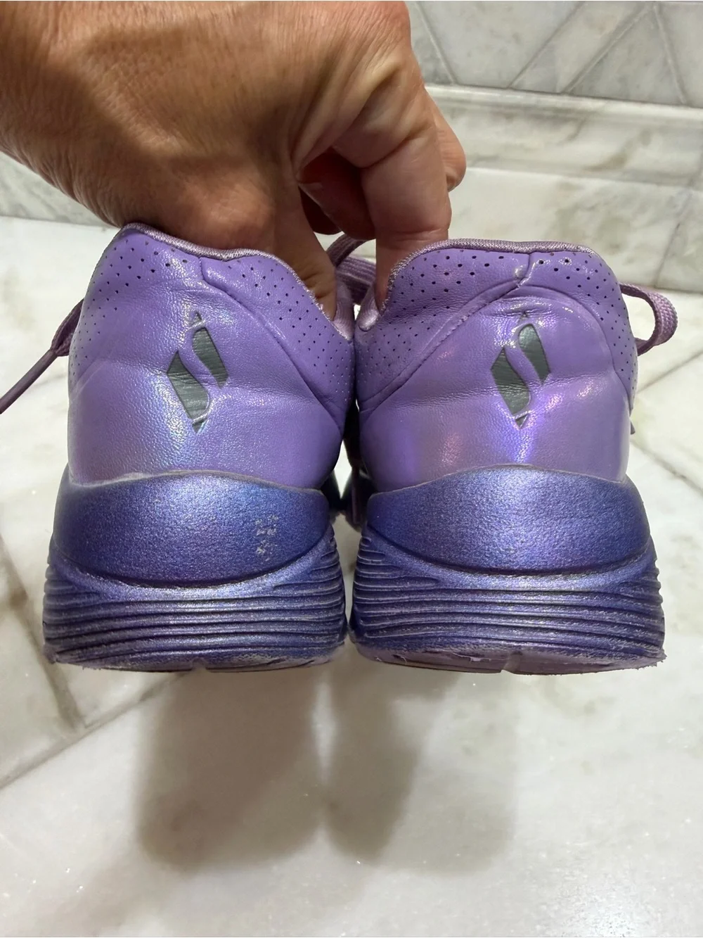 Size 12.5 Girls Skechers Uno Lite Metallic Shimmers Sneakers